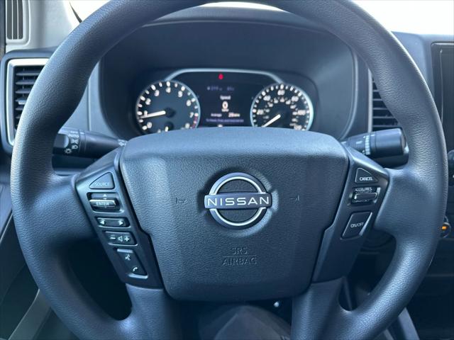 2022 Nissan Frontier Crew Cab SV 4x2