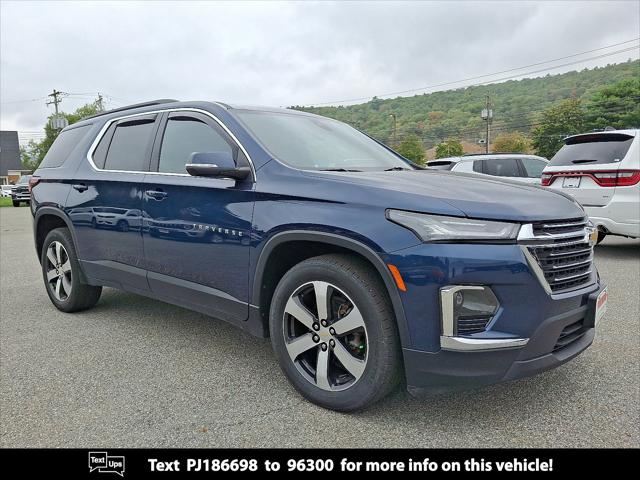 2023 Chevrolet Traverse AWD LT Leather