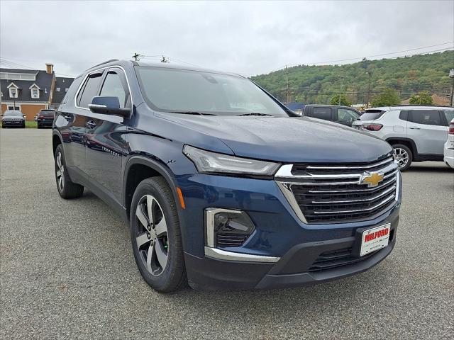 2023 Chevrolet Traverse AWD LT Leather