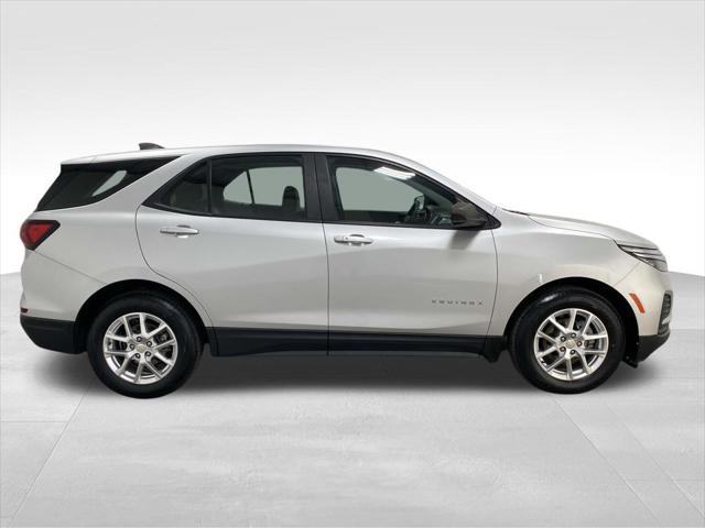 2022 Chevrolet Equinox FWD LS
