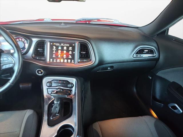 2015 Dodge Challenger SXT