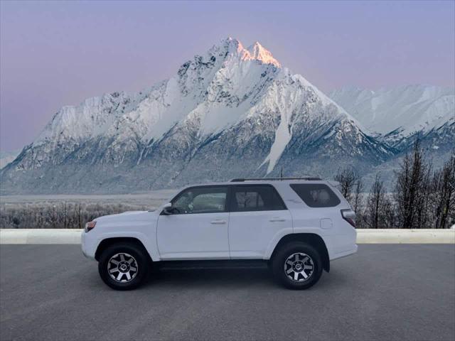 2024 Toyota 4Runner TRD Off Road