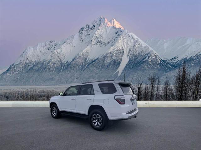 2024 Toyota 4Runner TRD Off Road