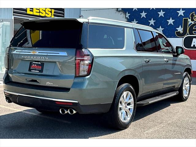 2023 Chevrolet Suburban 4WD Premier