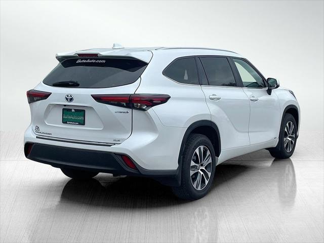 2024 Toyota Highlander Hybrid XLE