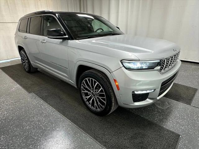 2021 Jeep Grand Cherokee L Summit Reserve 4x4 2021 Jeep Grand Cherokee L Summit Reserve 4x4