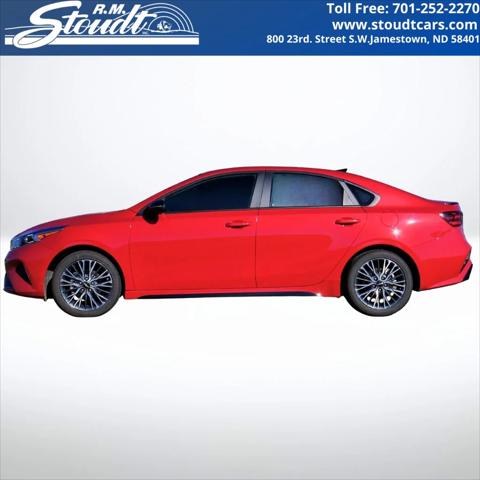 2024 Kia Forte GT-Line 2024 Kia Forte GT-Line