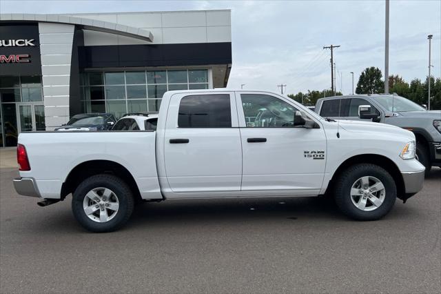 2023 RAM 1500 Classic SLT Crew Cab 4x4 57 Box