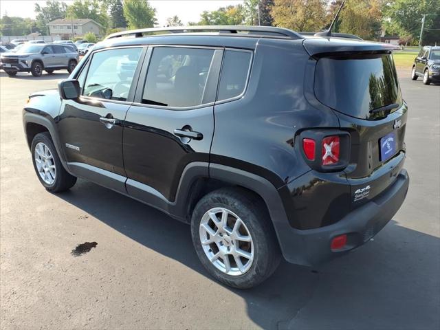 2022 Jeep Renegade Latitude 4x4 2022 Jeep Renegade Latitude 4x4