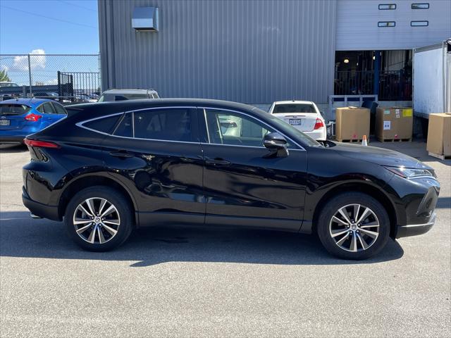 2022 Toyota Venza Base