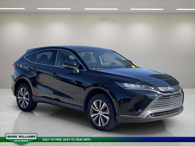 2022 Toyota Venza LE