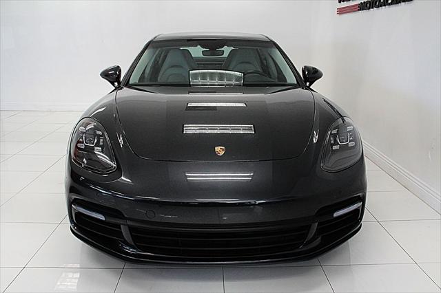2018 Porsche Panamera 4