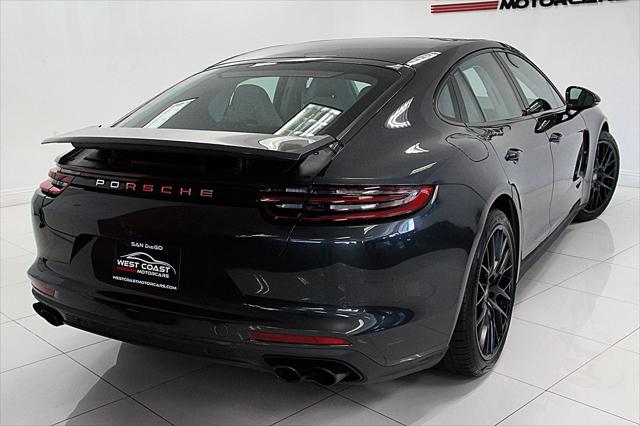 2018 Porsche Panamera 4