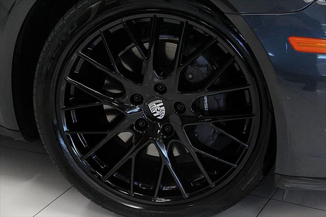 2018 Porsche Panamera 4