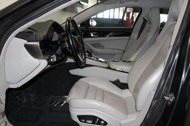 2018 Porsche Panamera 4