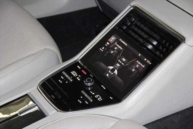 2018 Porsche Panamera 4