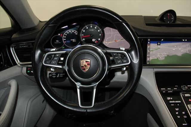 2018 Porsche Panamera 4