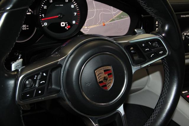 2018 Porsche Panamera 4