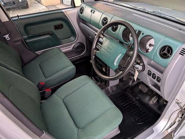2000 Daihatsu Naked 2000