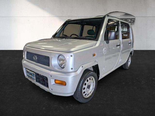 2000 Daihatsu Naked 2000