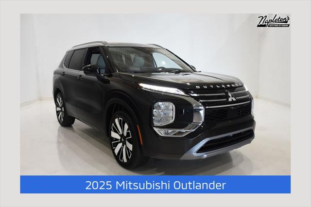 2025 Mitsubishi Outlander PLATINUM EDITION 2.5 S-AWC for sale in Urbana, IL