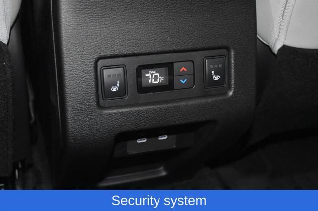 2025 Mitsubishi Outlander PLATINUM EDITION 2.5 S-AWC