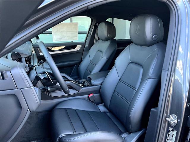 2025 Porsche Cayenne S