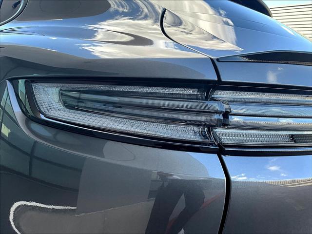 2025 Porsche Cayenne S