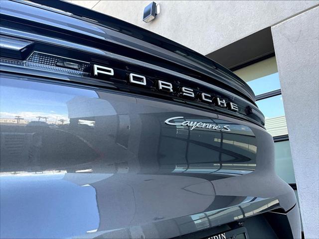 2025 Porsche Cayenne S