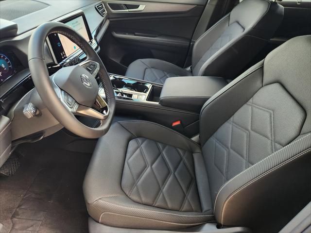 2026 Volkswagen Atlas Cross Sport 2.0T SE w/Technology