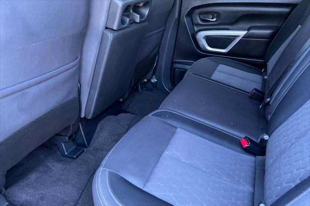 2021 Nissan Titan Crew Cab SV 4x4