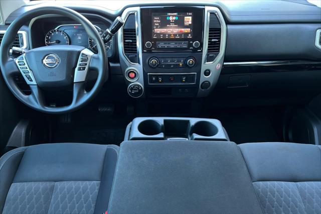 2021 Nissan Titan Crew Cab SV 4x4