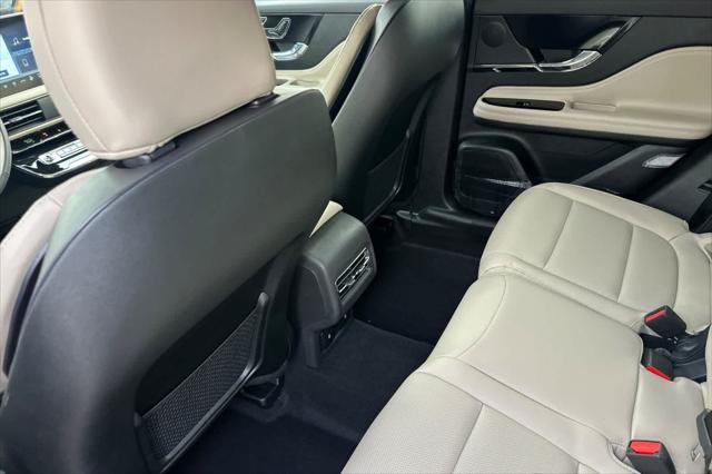 2025 Lincoln Corsair Premiere