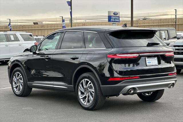 2025 Lincoln Corsair Premiere