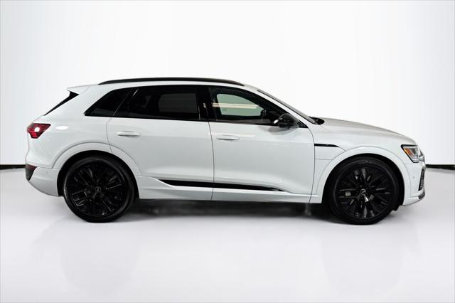 2024 Audi e-tron Prestige quattro