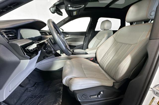 2024 Audi e-tron Prestige quattro