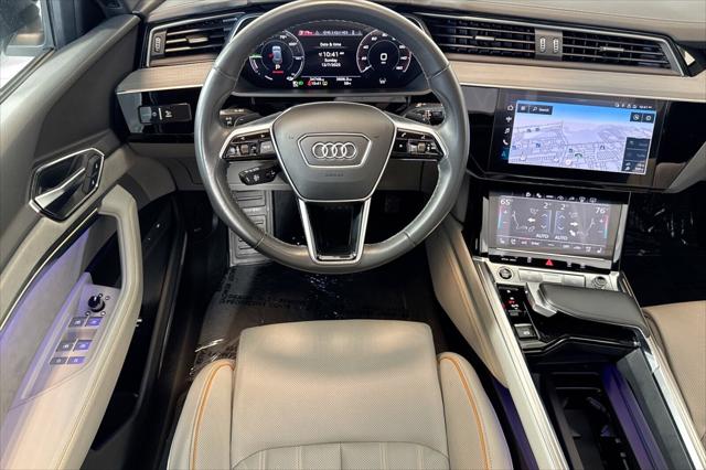 2024 Audi e-tron Prestige quattro