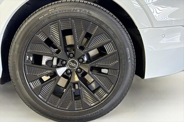 2024 Audi e-tron Prestige quattro