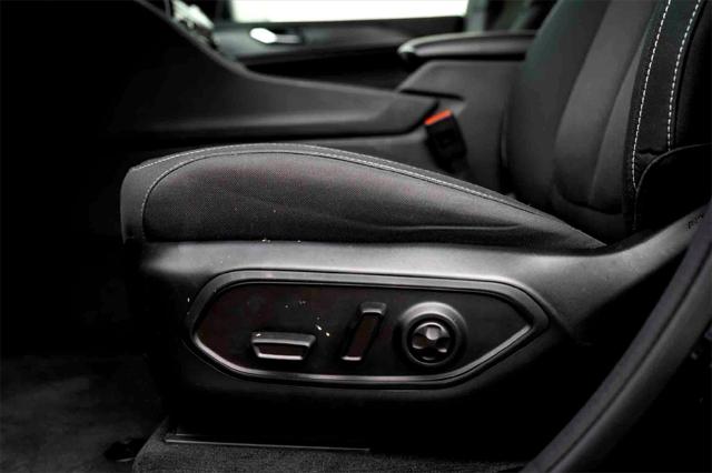 2025 Jeep Grand Cherokee L Laredo X 4x4