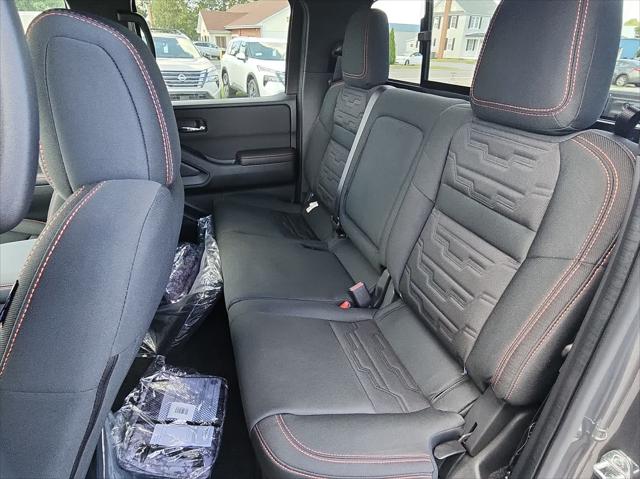 2025 Nissan Frontier Crew Cab PRO-4X 4x4
