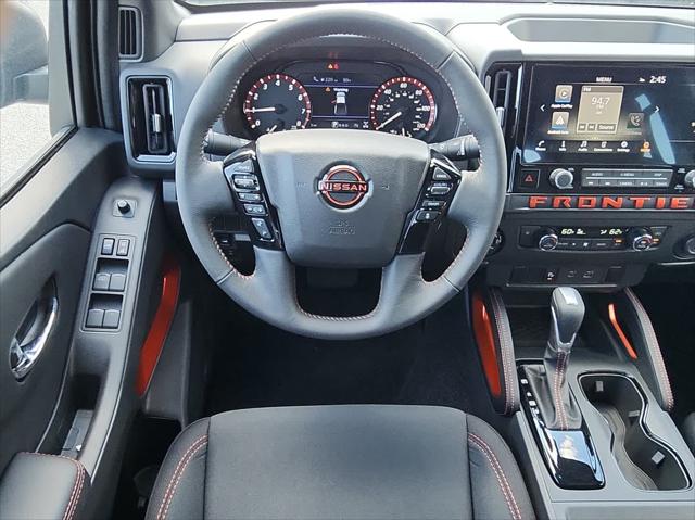 2025 Nissan Frontier Crew Cab PRO-4X 4x4