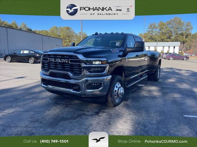 2026 RAM Ram 3500 RAM 3500 TRADESMAN CREW CAB 4X4 8 BOX