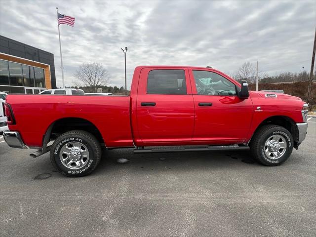 2026 RAM Ram 3500 RAM 3500 TRADESMAN CREW CAB 4X4 64 BOX