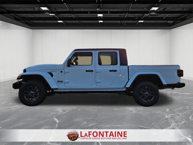 2025 Jeep Gladiator GLADIATOR SPORT S 4X4