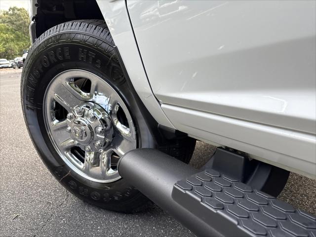 2026 Ram 3500 Tradesman Crew Cab 4x4 8' Box