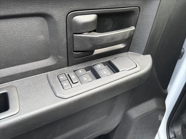 2026 Ram 3500 Tradesman Crew Cab 4x4 8' Box