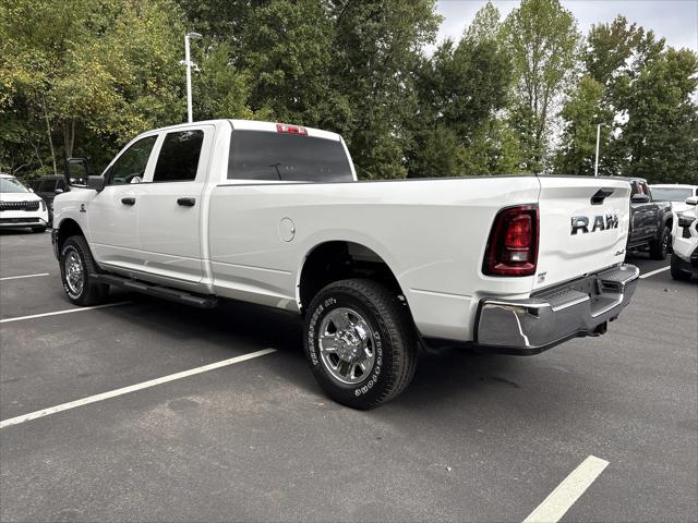 2026 Ram 2500 Tradesman Crew Cab 4x4 8' Box
