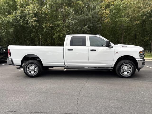 2026 Ram 2500 Tradesman Crew Cab 4x4 8' Box