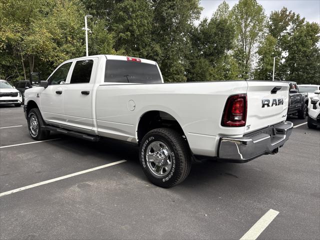 2026 Ram 2500 Tradesman Crew Cab 4x4 8 Box