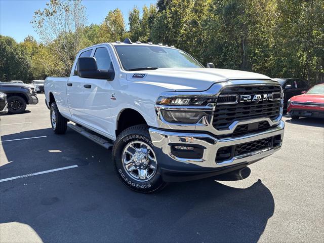 2026 RAM Ram 2500 RAM 2500 TRADESMAN CREW CAB 4X4 8 BOX
